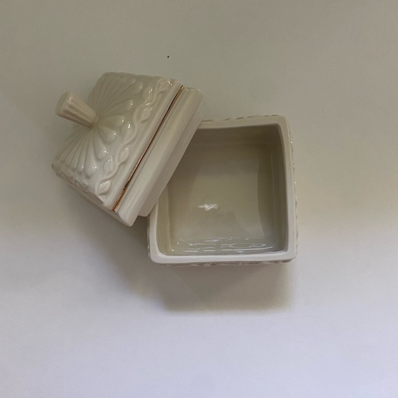 Multi-Use Box - Picture 4 of 7